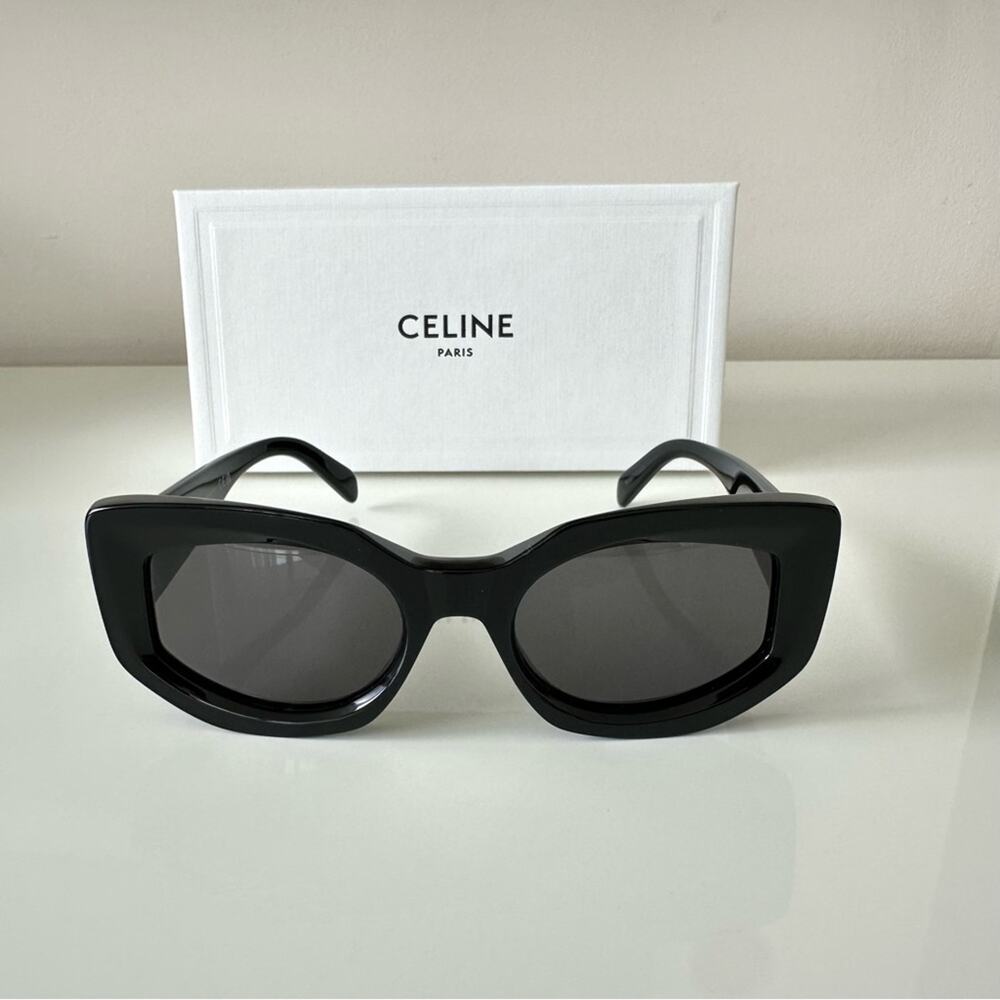 NEW!!! Celine Sunglasses CL40277I 01A Authentic Retail 480$